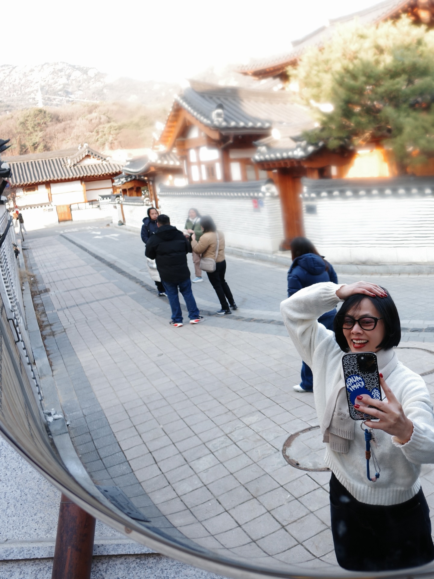 สิงโต - ปราชญา เรืองโรจน์