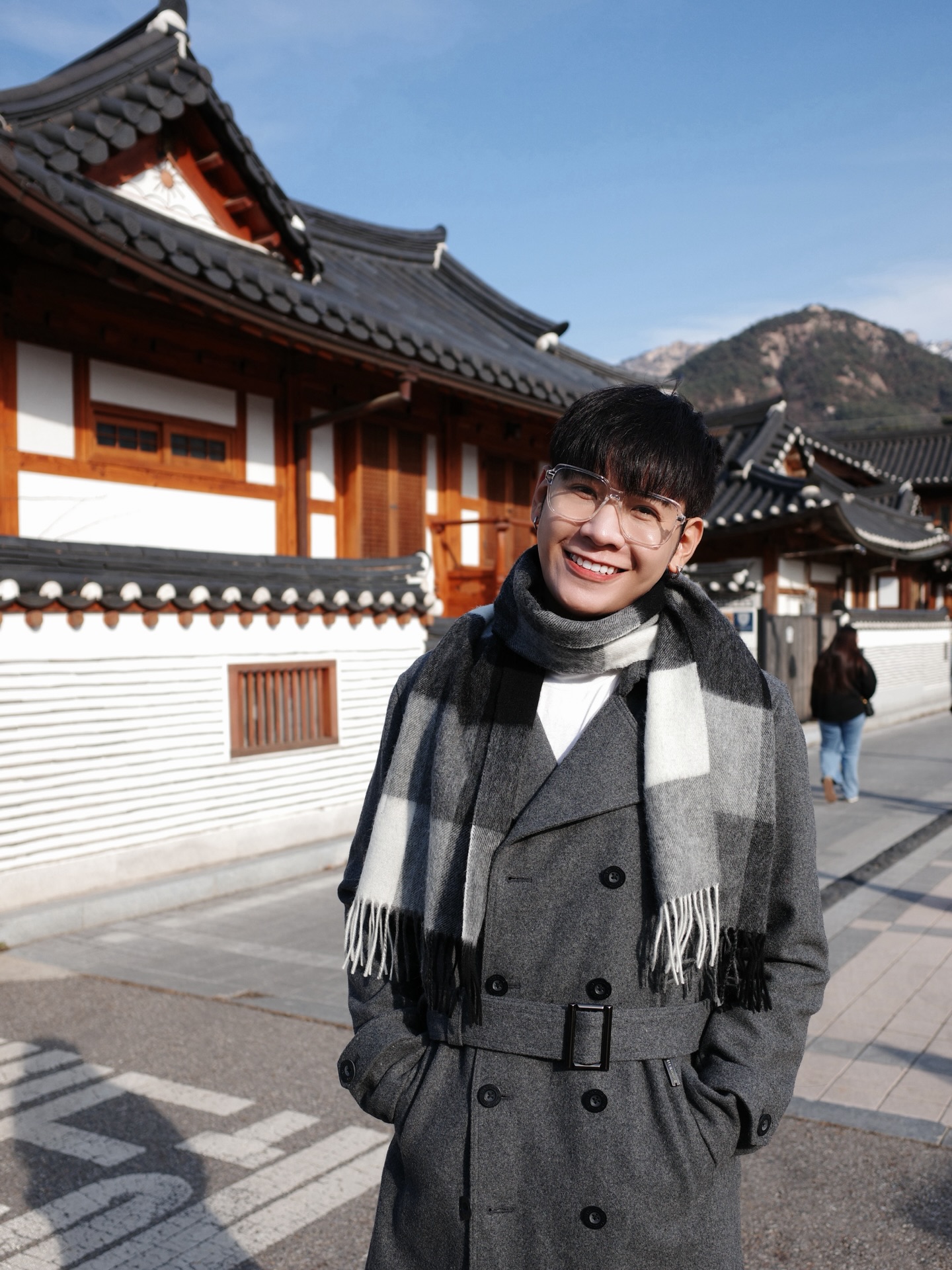 สิงโต - ปราชญา เรืองโรจน์