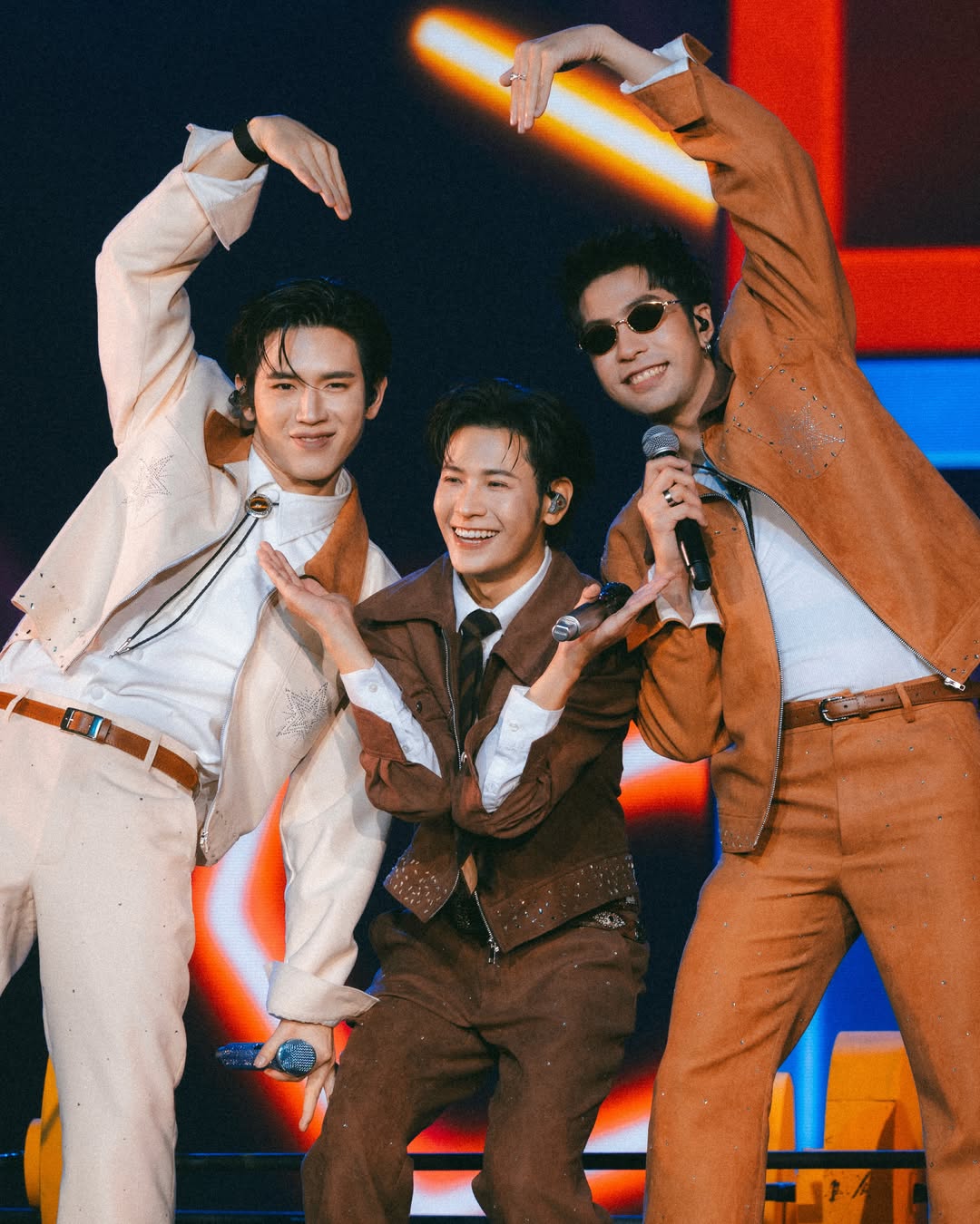 สิงโต - ปราชญา เรืองโรจน์