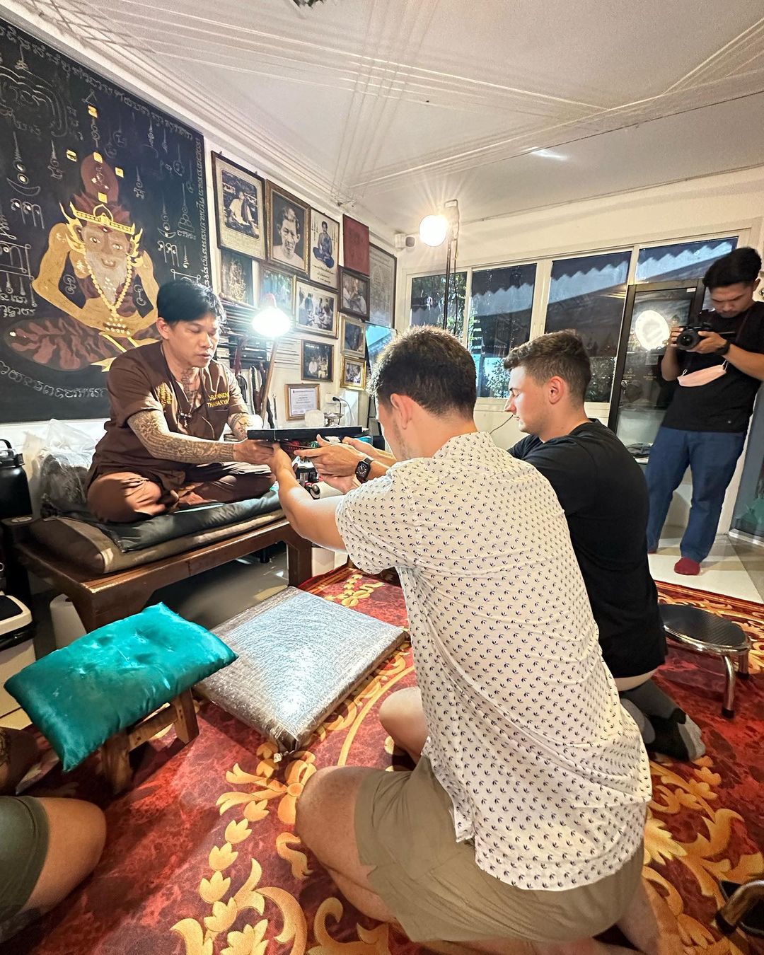 หนุ่ม - คงกะพัน แสงสุริยะ