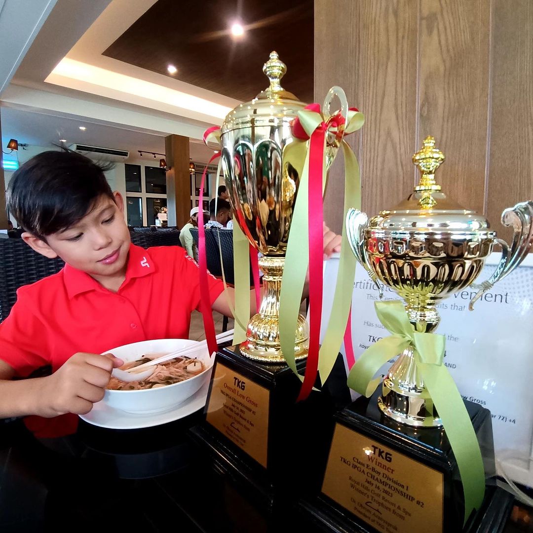 หนุ่ม - คงกะพัน แสงสุริยะ