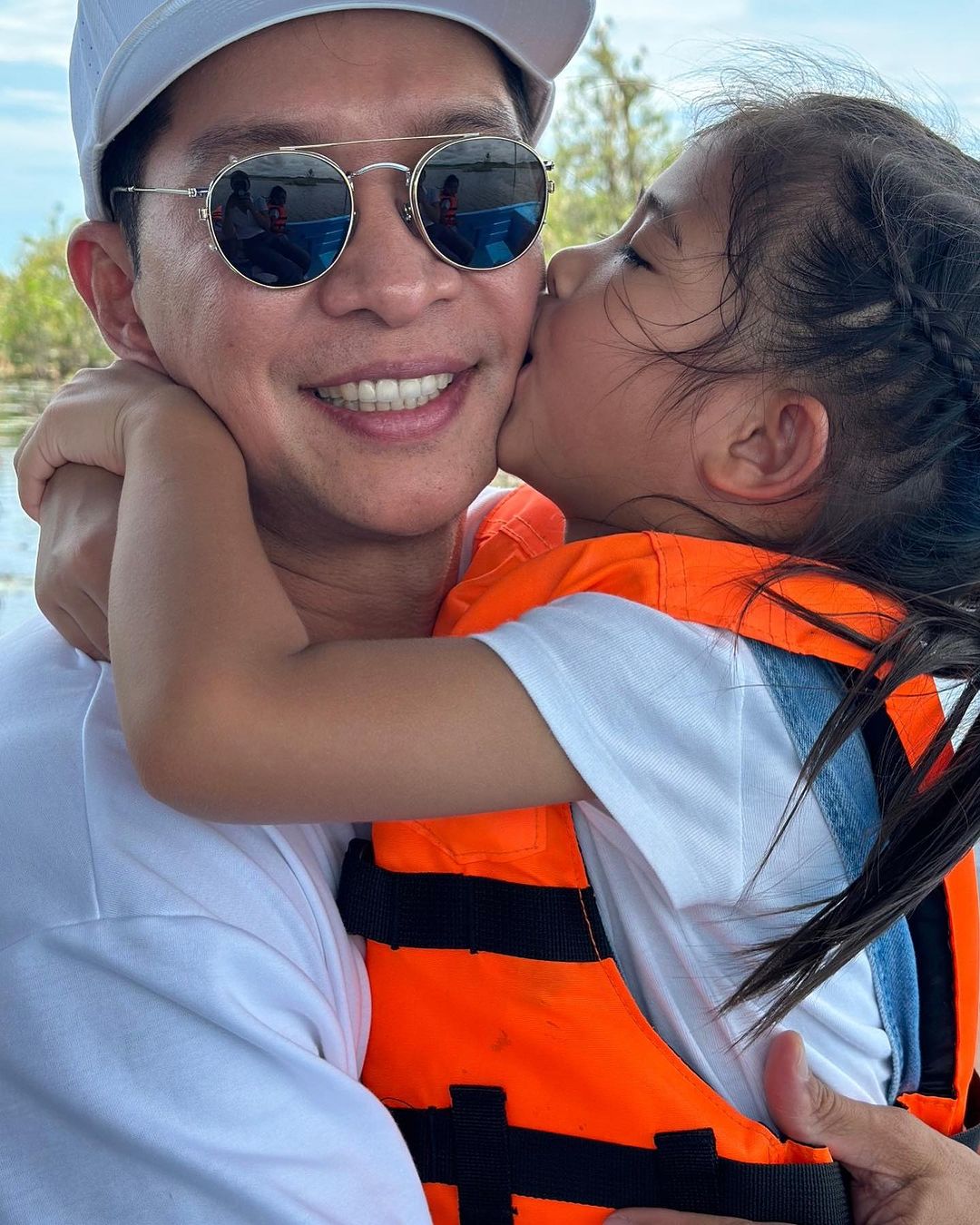 หนุ่ม - คงกะพัน แสงสุริยะ