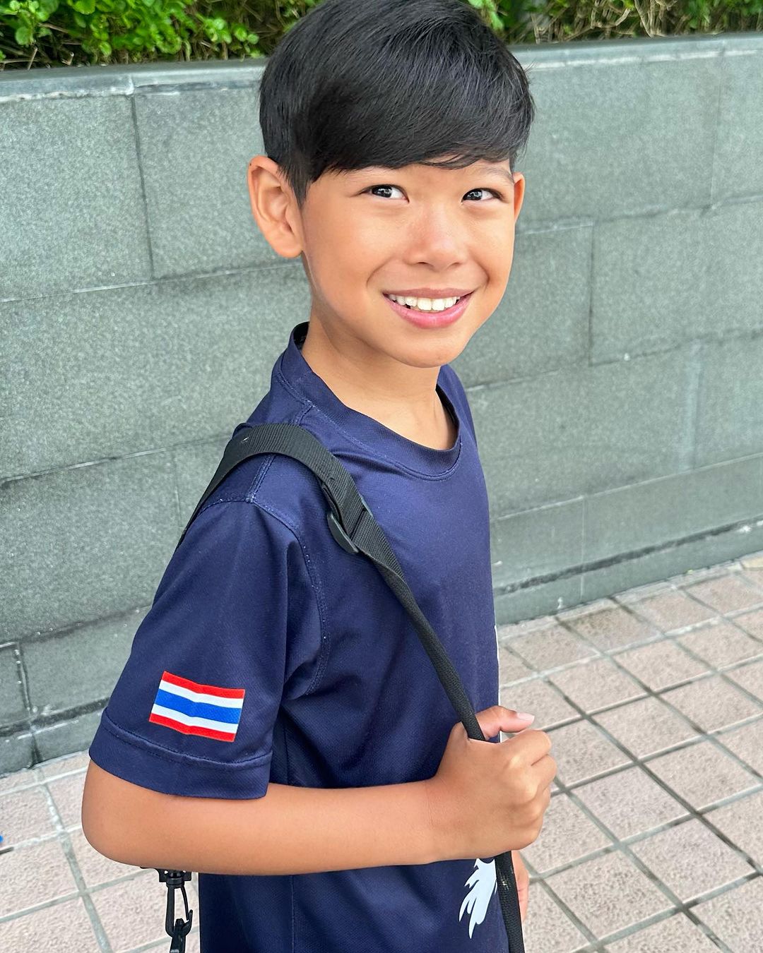 หนุ่ม - คงกะพัน แสงสุริยะ