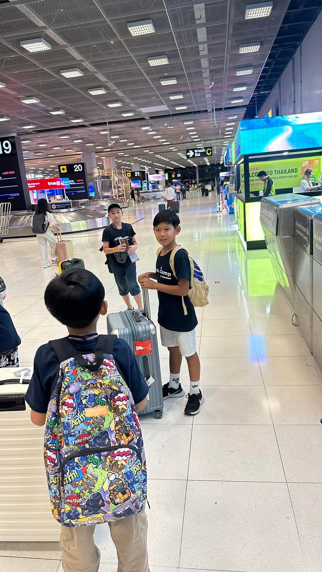 หนุ่ม - คงกะพัน แสงสุริยะ