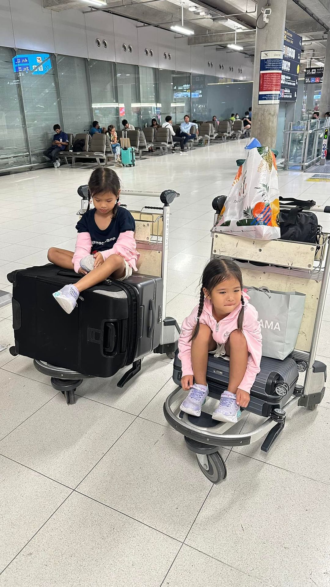 หนุ่ม - คงกะพัน แสงสุริยะ