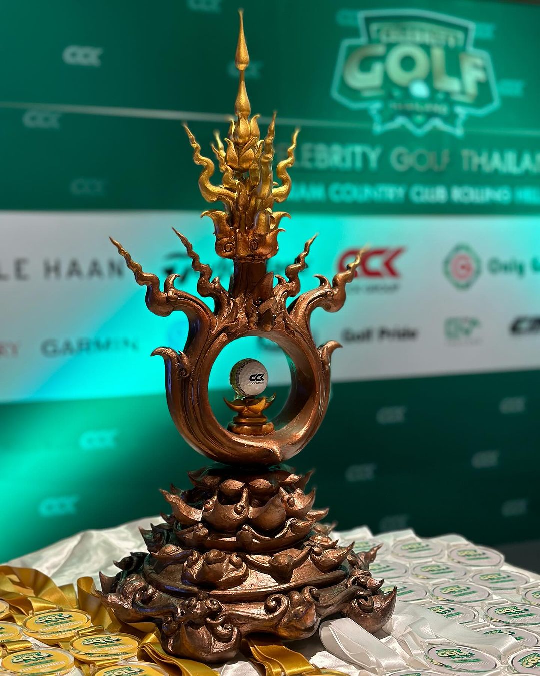 หนุ่ม - คงกะพัน แสงสุริยะ