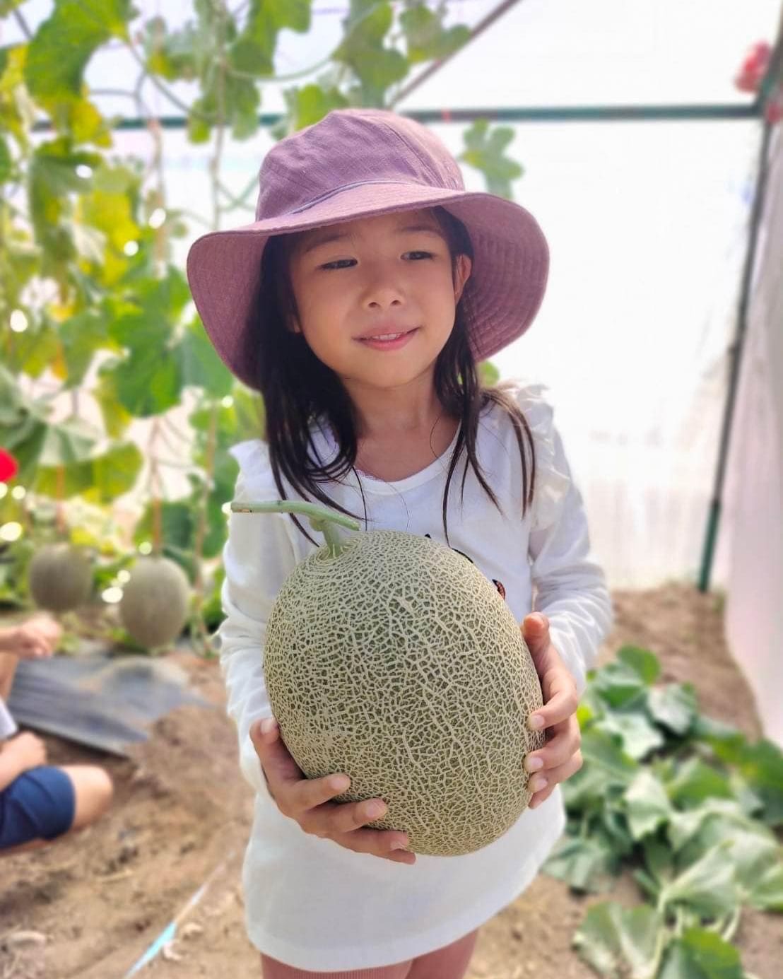หนุ่ม - คงกะพัน แสงสุริยะ