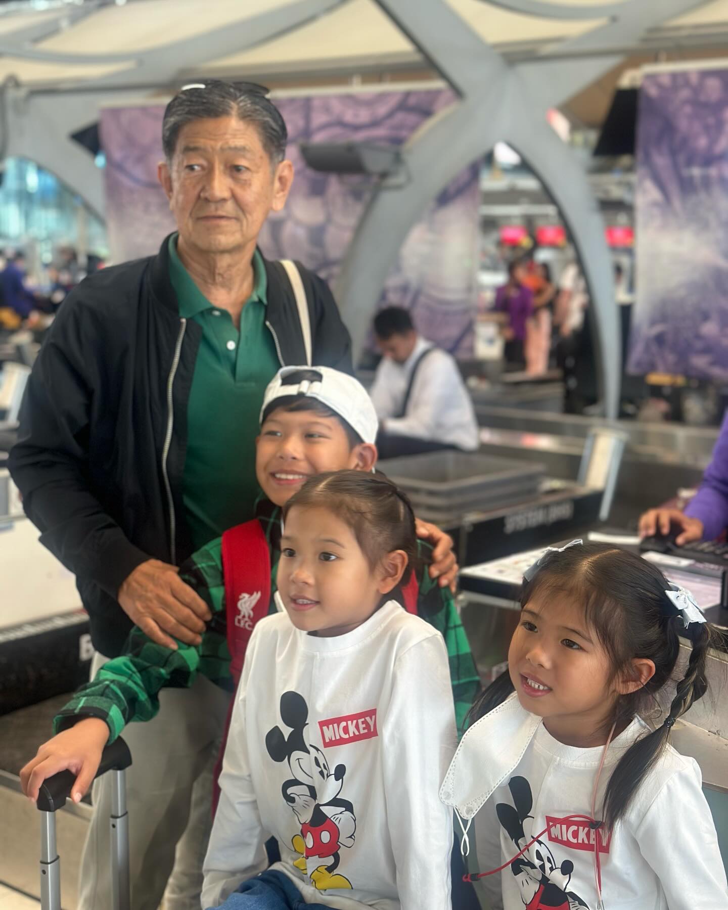 หนุ่ม - คงกะพัน แสงสุริยะ