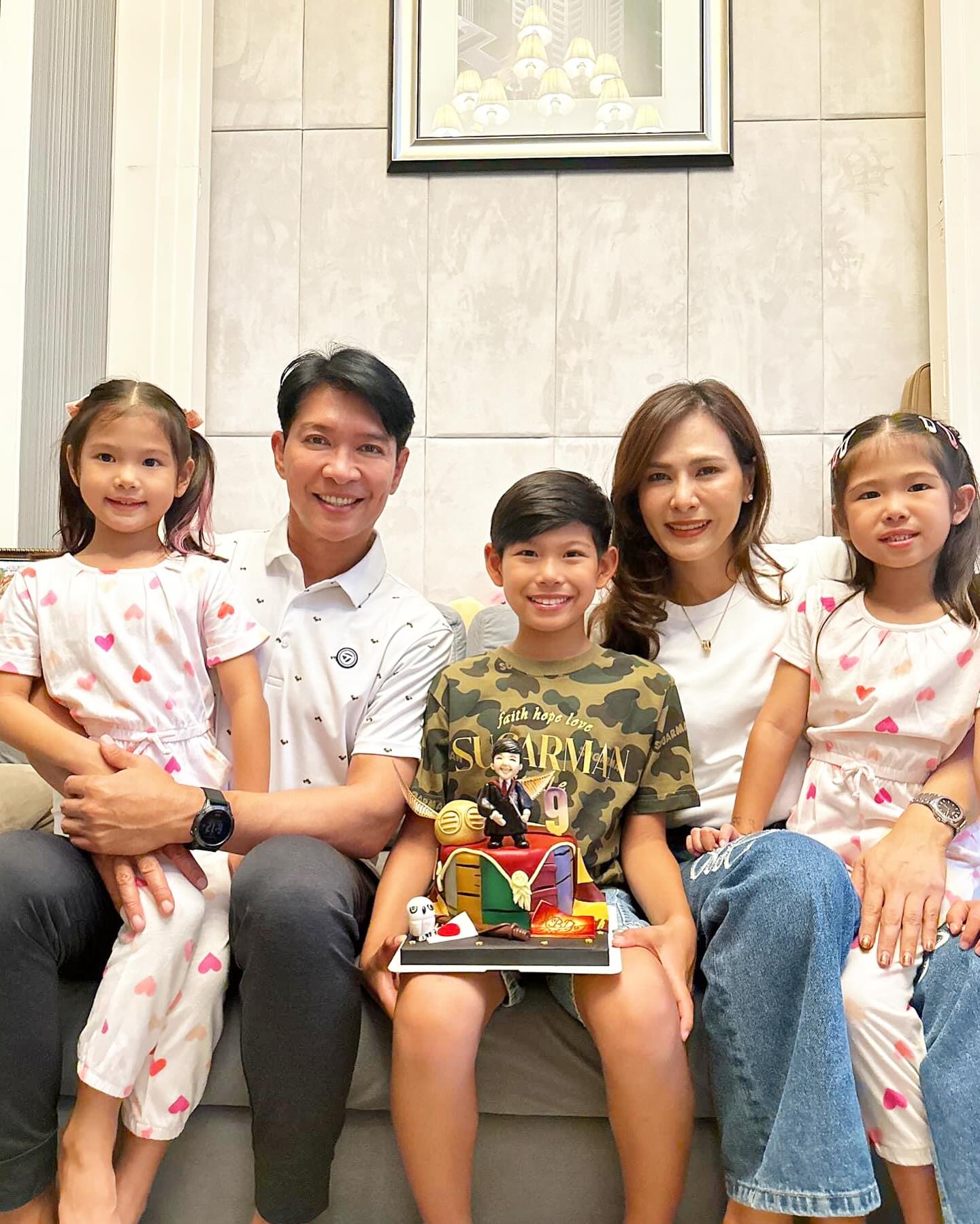หนุ่ม - คงกะพัน แสงสุริยะ