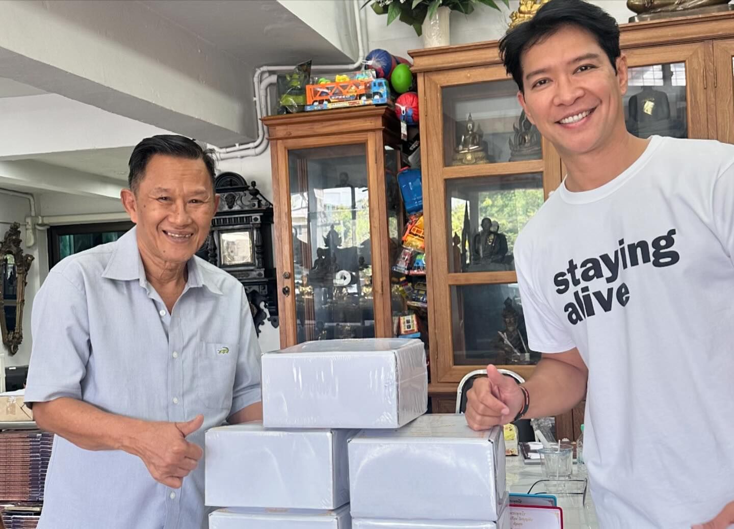 หนุ่ม - คงกะพัน แสงสุริยะ