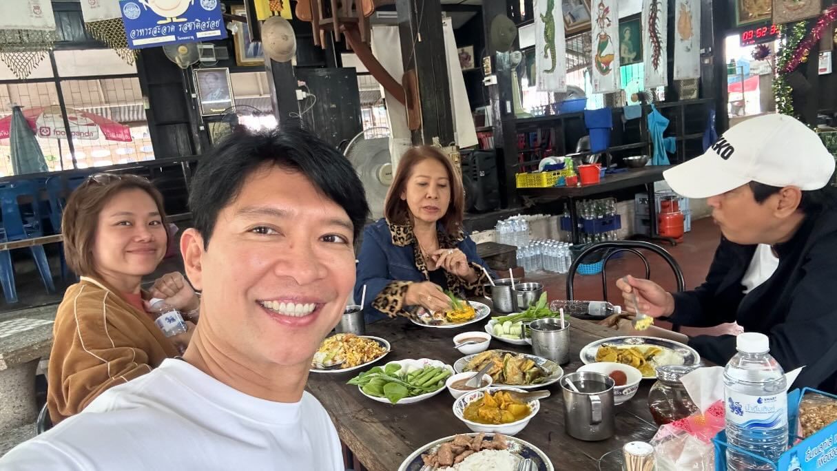 หนุ่ม - คงกะพัน แสงสุริยะ