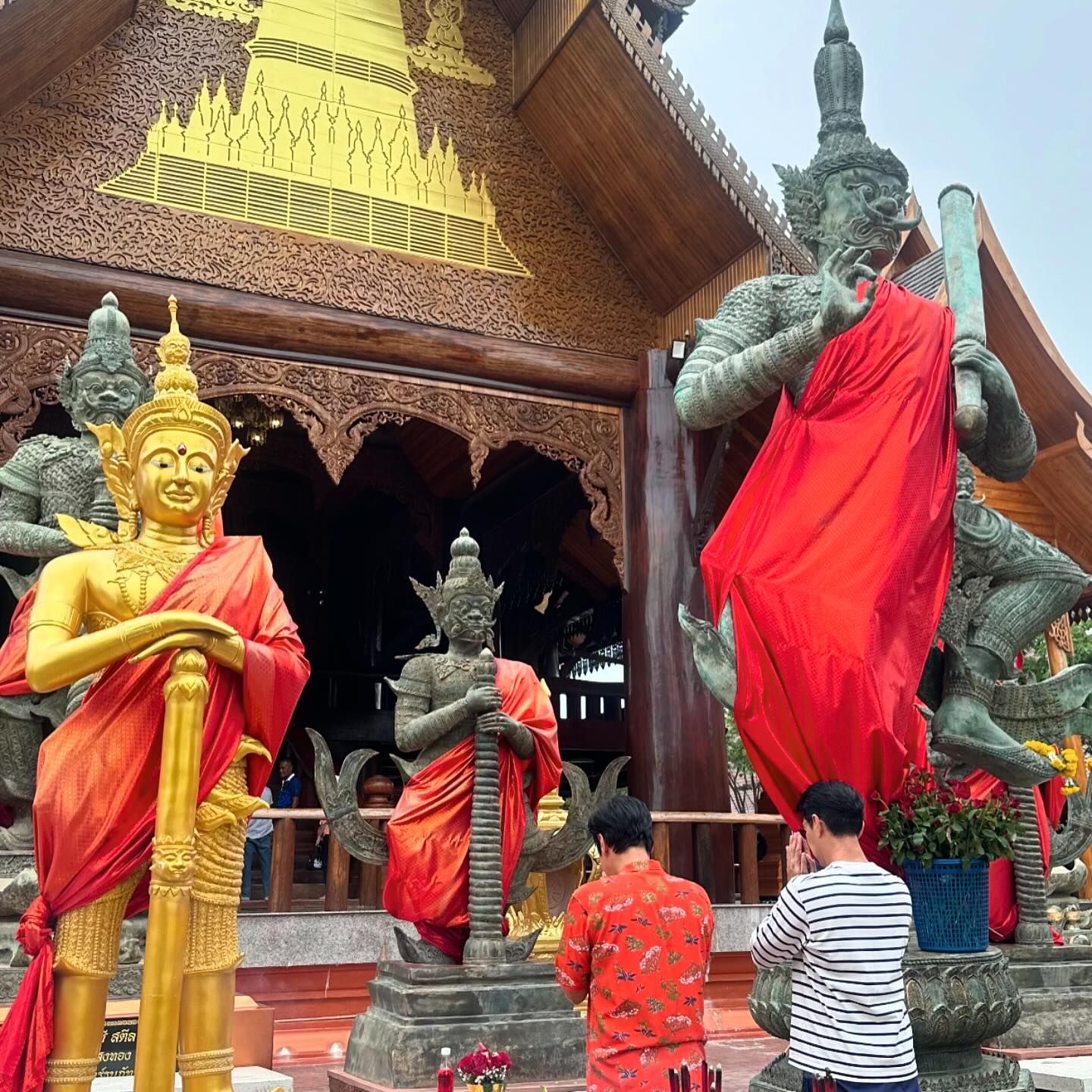 หนุ่ม - คงกะพัน แสงสุริยะ