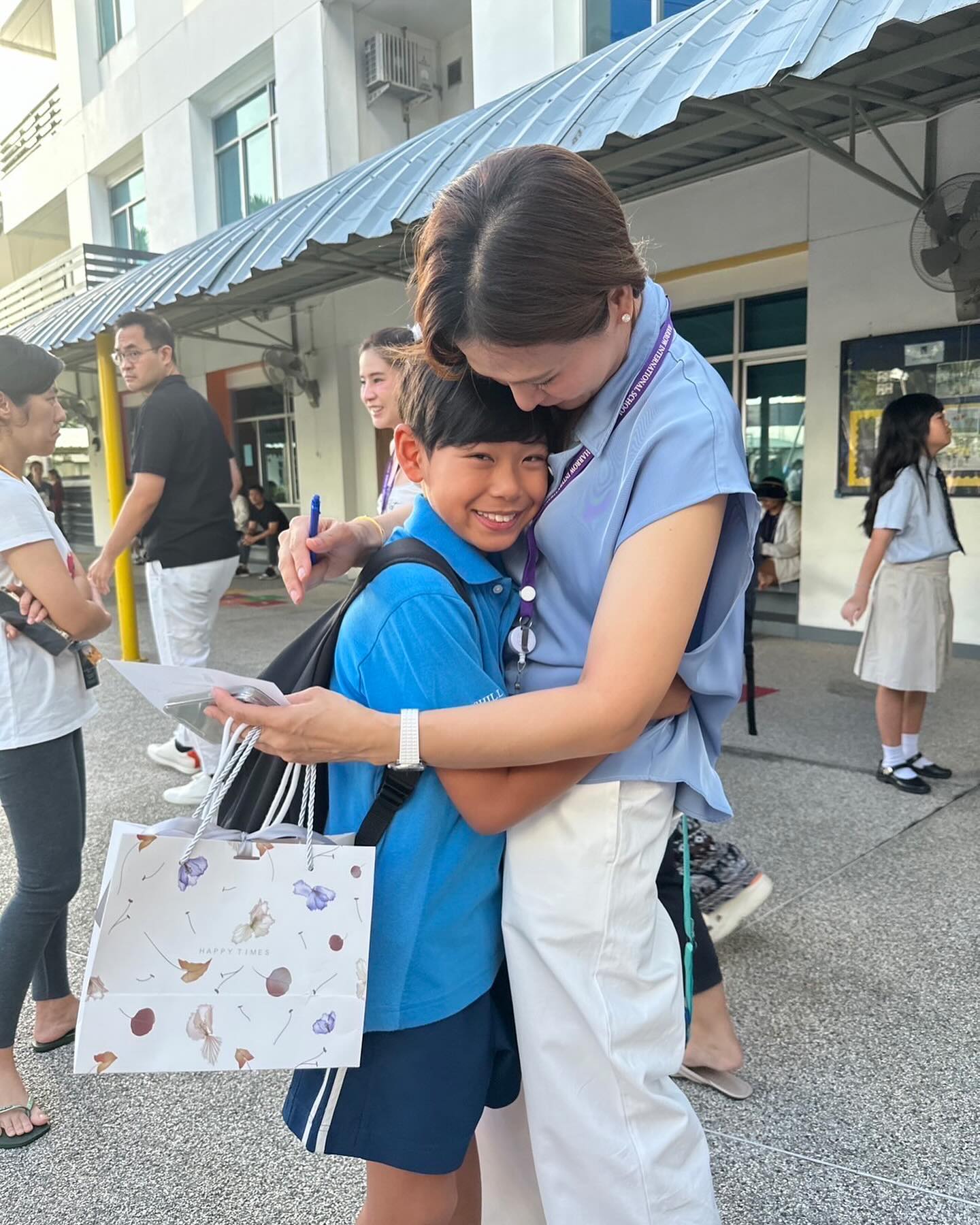 หนุ่ม - คงกะพัน แสงสุริยะ