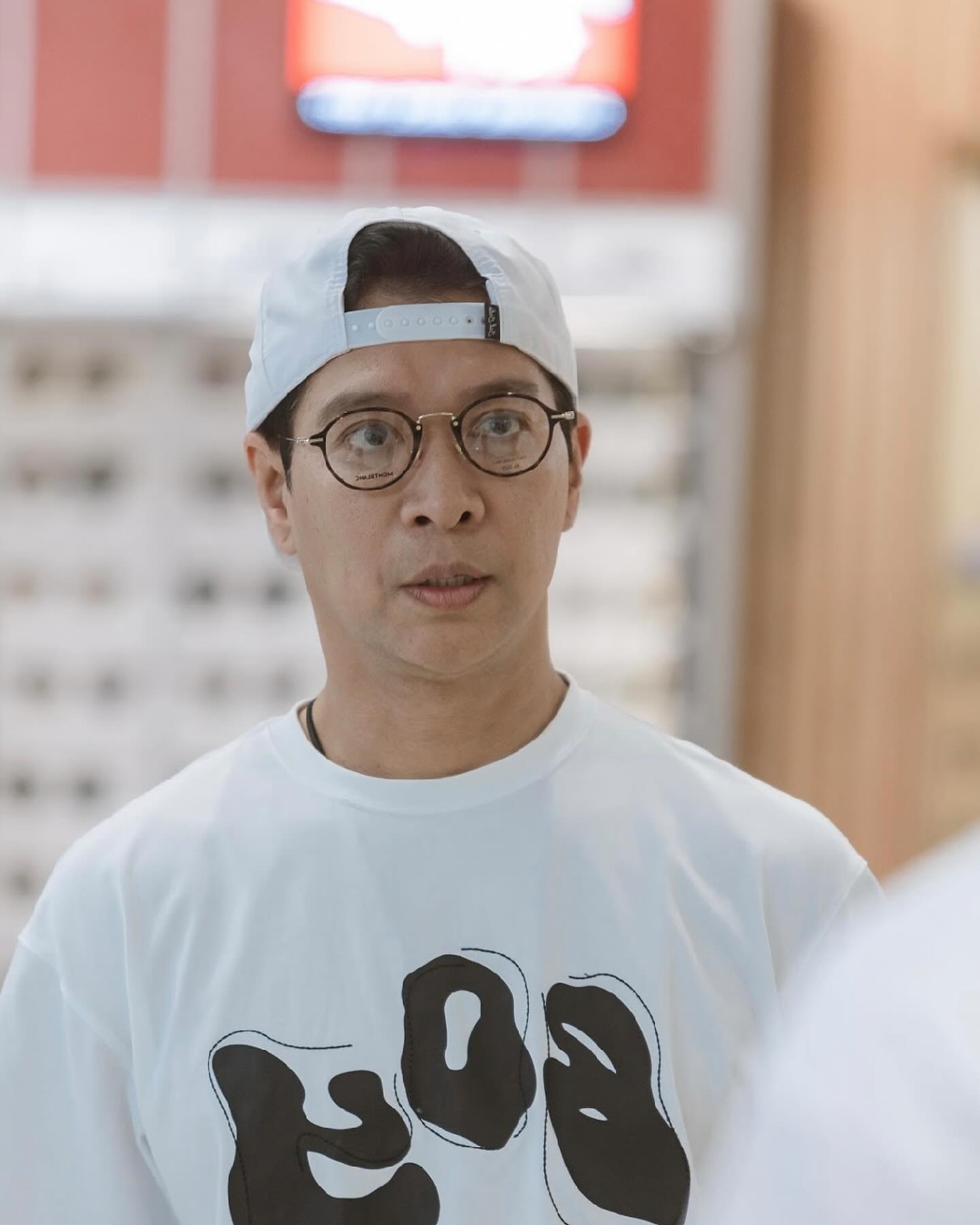 หนุ่ม - คงกะพัน แสงสุริยะ