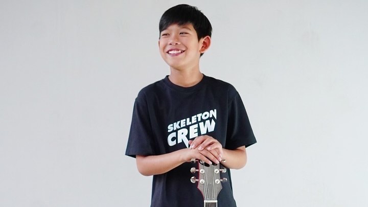 หนุ่ม - คงกะพัน แสงสุริยะ