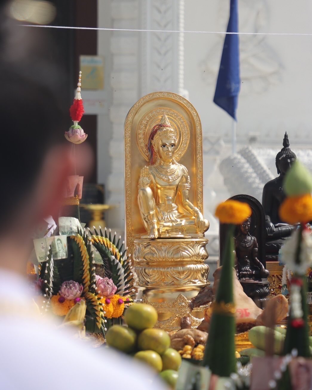 หนุ่ม - คงกะพัน แสงสุริยะ