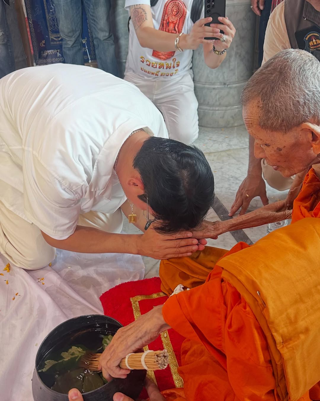 หนุ่ม - คงกะพัน แสงสุริยะ