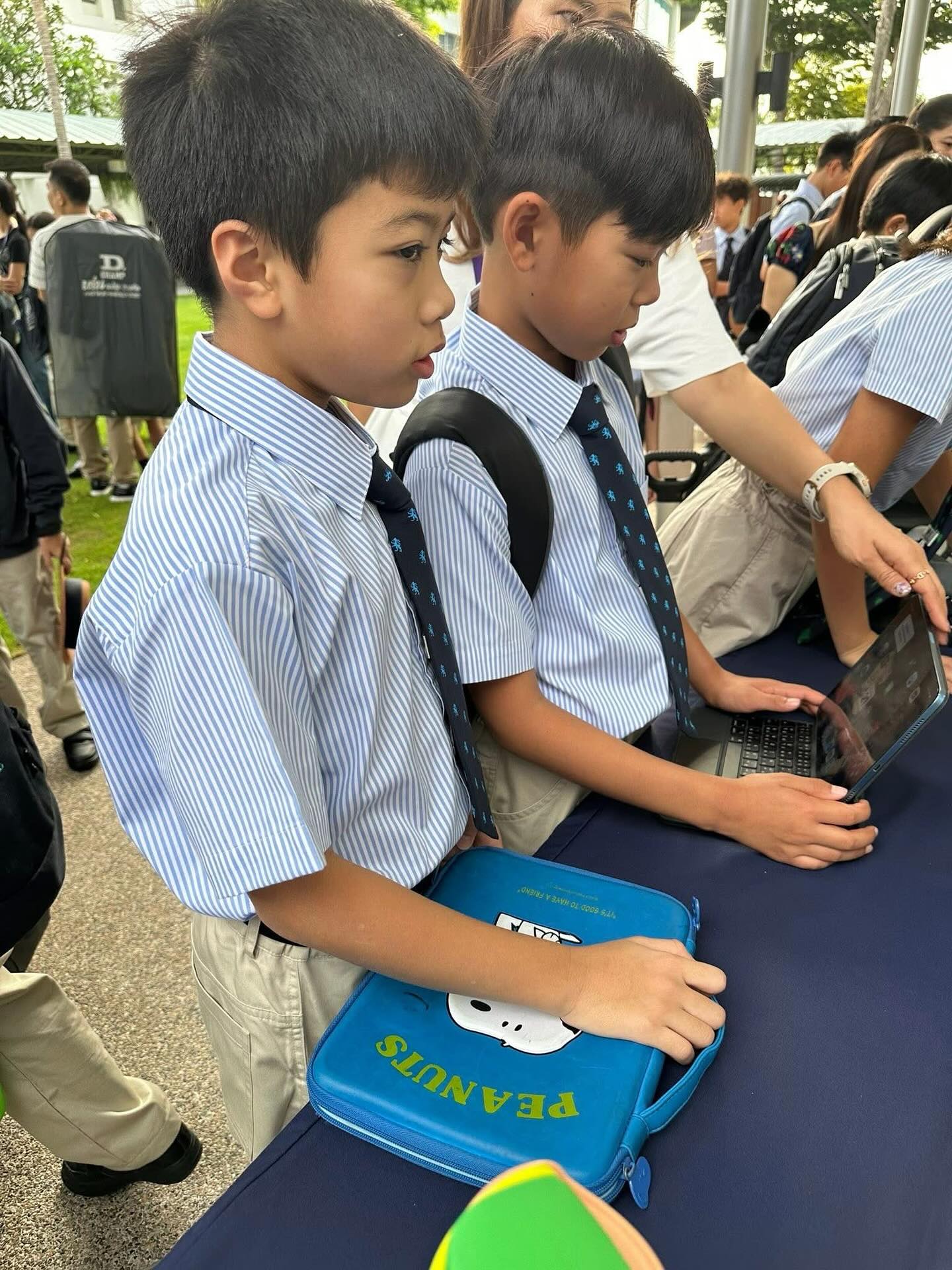 หนุ่ม - คงกะพัน แสงสุริยะ