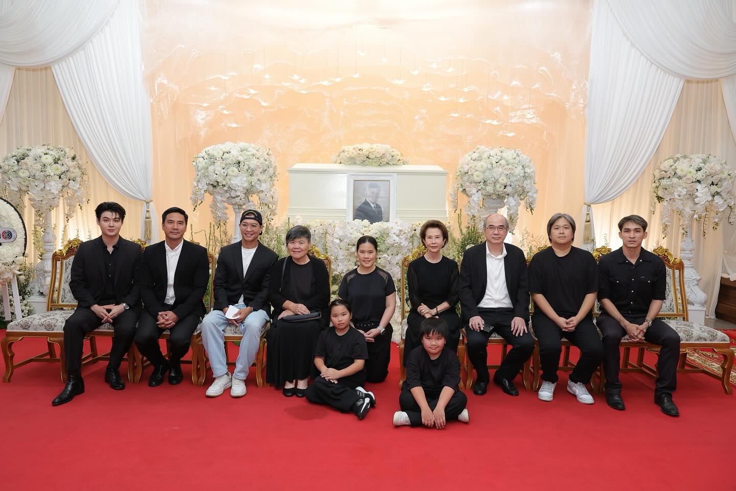 หนุ่ม - คงกะพัน แสงสุริยะ