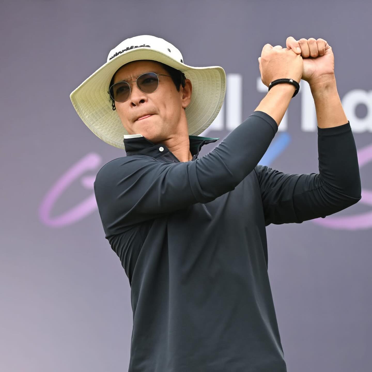 หนุ่ม - คงกะพัน แสงสุริยะ