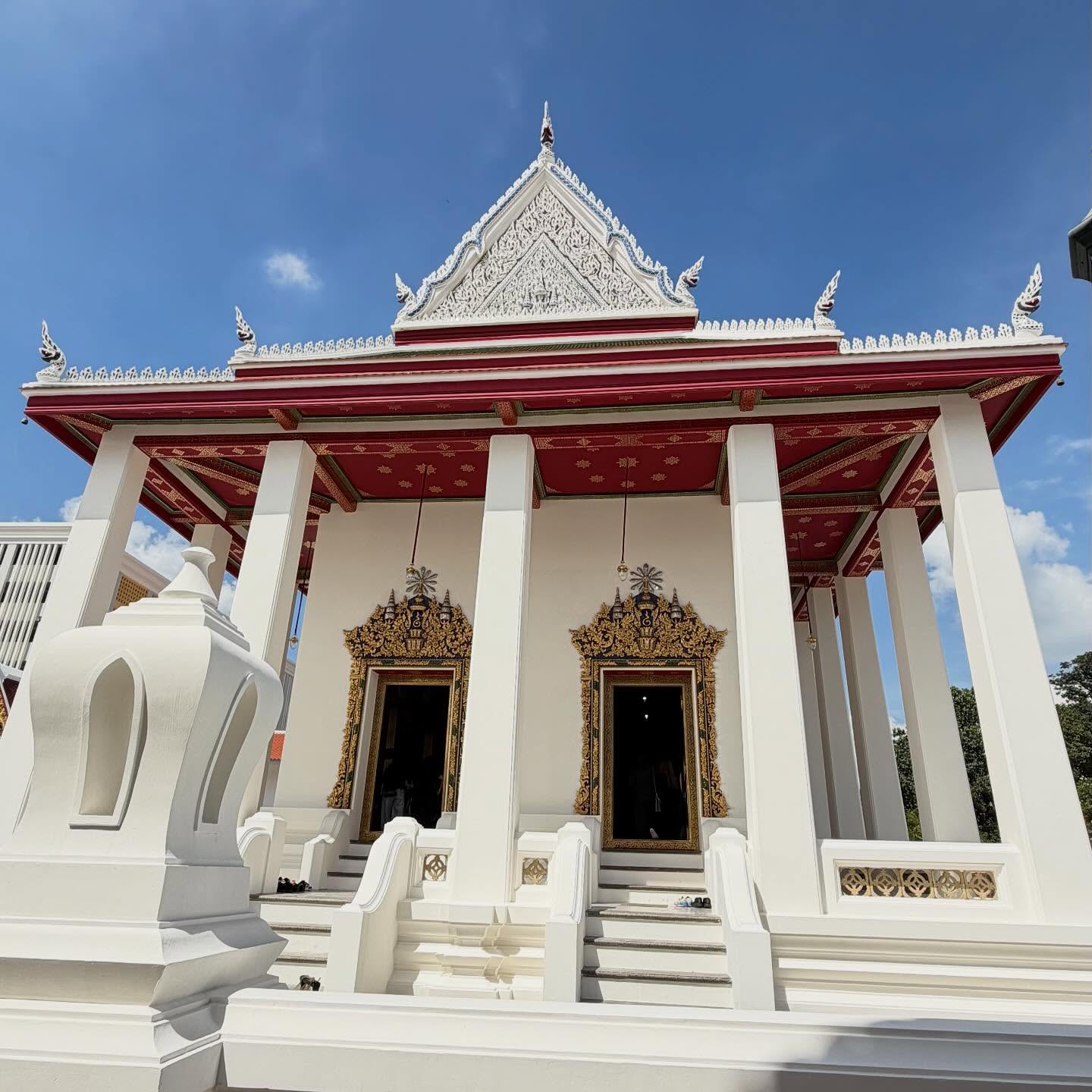 หนุ่ม - คงกะพัน แสงสุริยะ