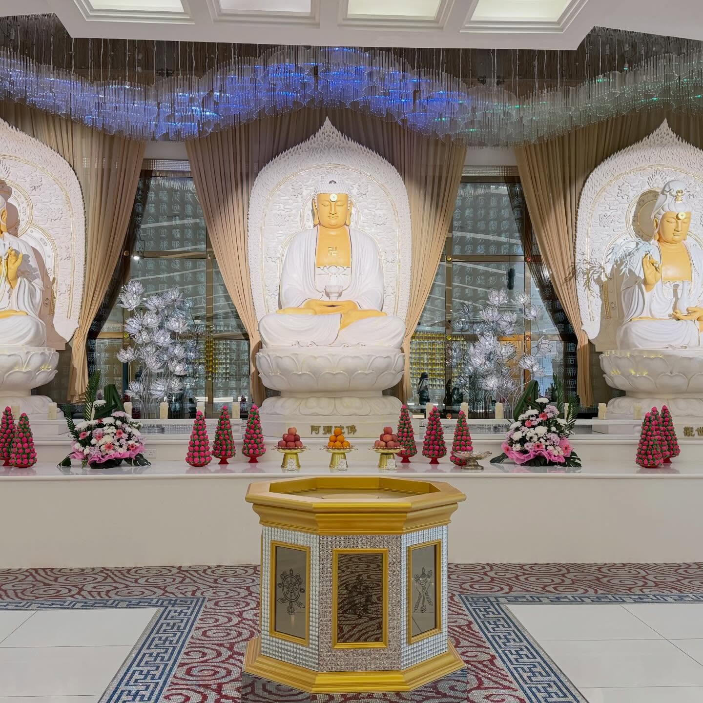 หนุ่ม - คงกะพัน แสงสุริยะ