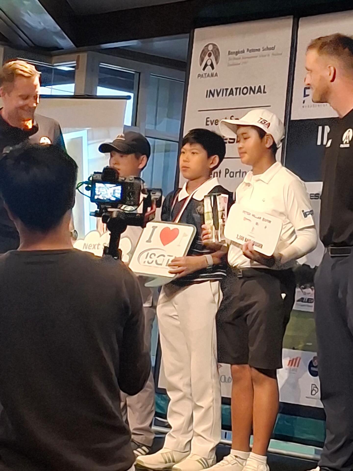 หนุ่ม - คงกะพัน แสงสุริยะ