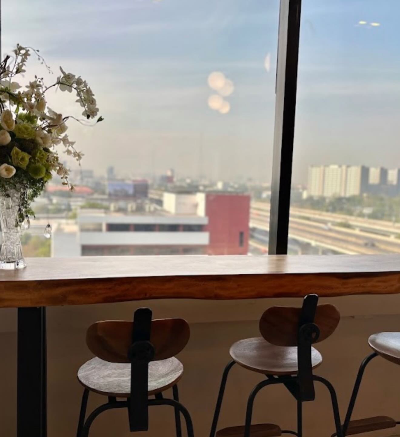 หนุ่ม - คงกะพัน แสงสุริยะ