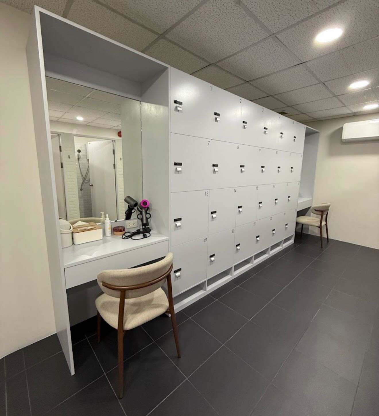 หนุ่ม - คงกะพัน แสงสุริยะ