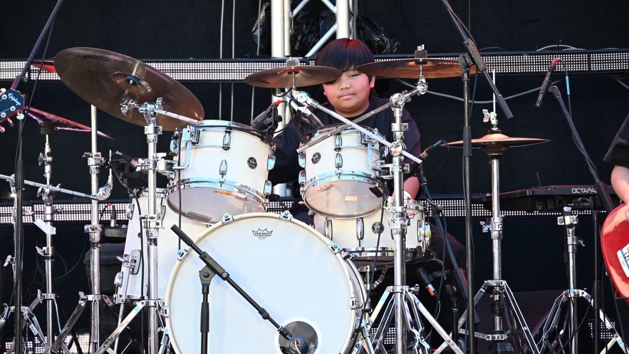 หนุ่ม - คงกะพัน แสงสุริยะ