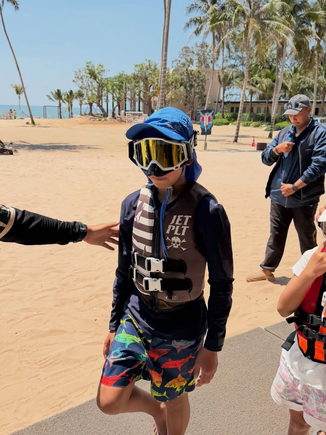 หนุ่ม - คงกะพัน แสงสุริยะ