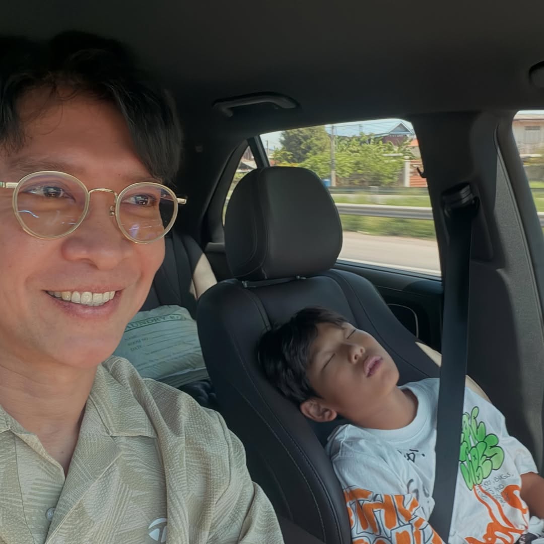 หนุ่ม - คงกะพัน แสงสุริยะ