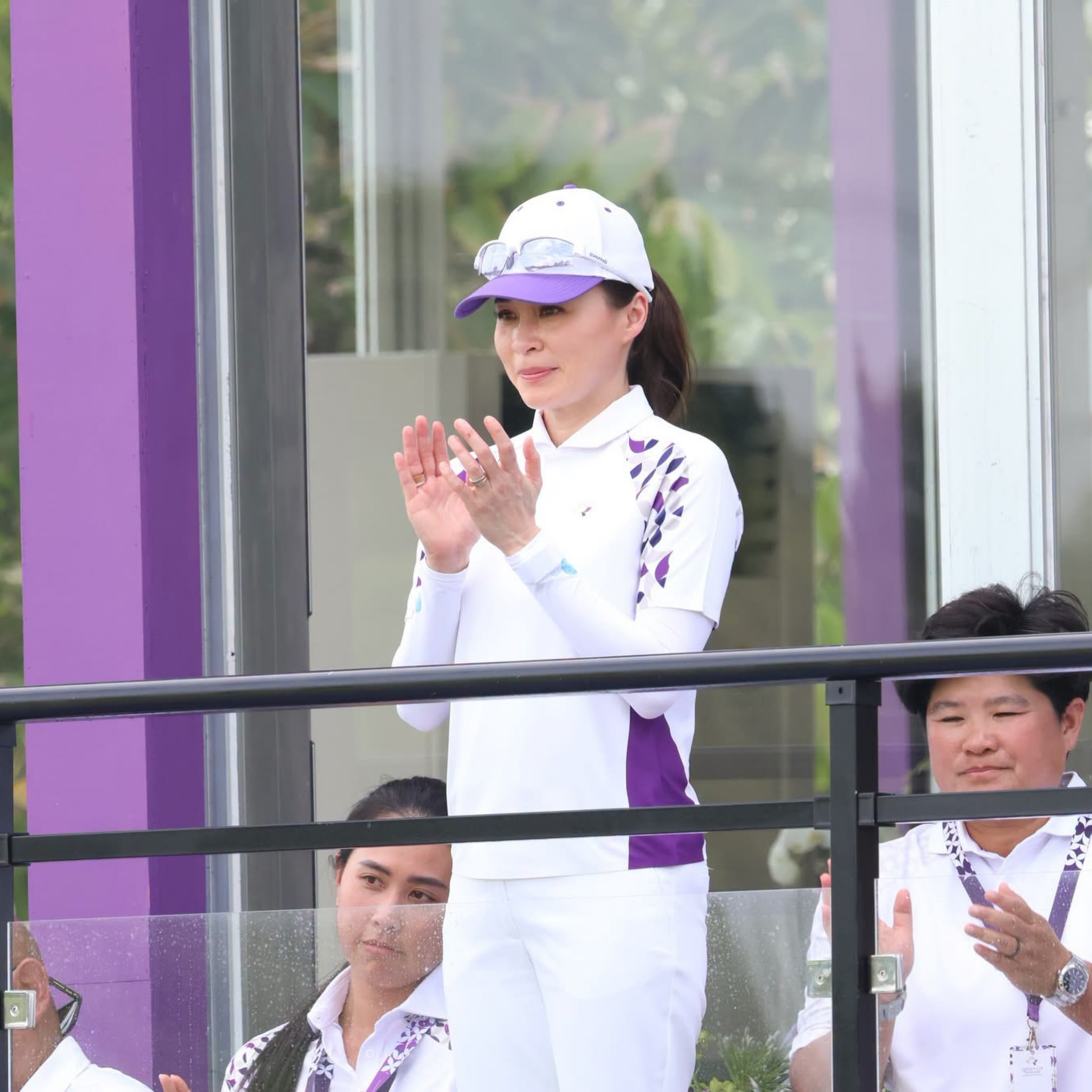หนุ่ม - คงกะพัน แสงสุริยะ