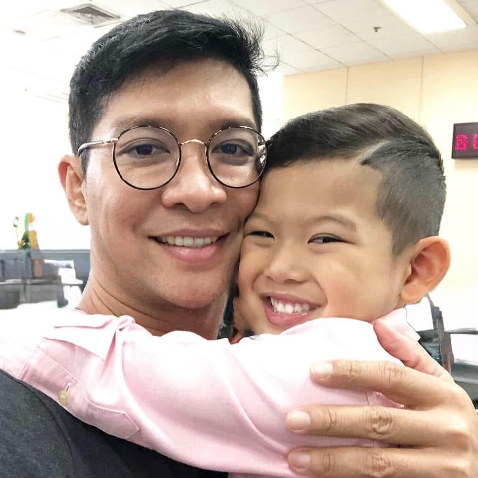 หนุ่ม - คงกะพัน แสงสุริยะ