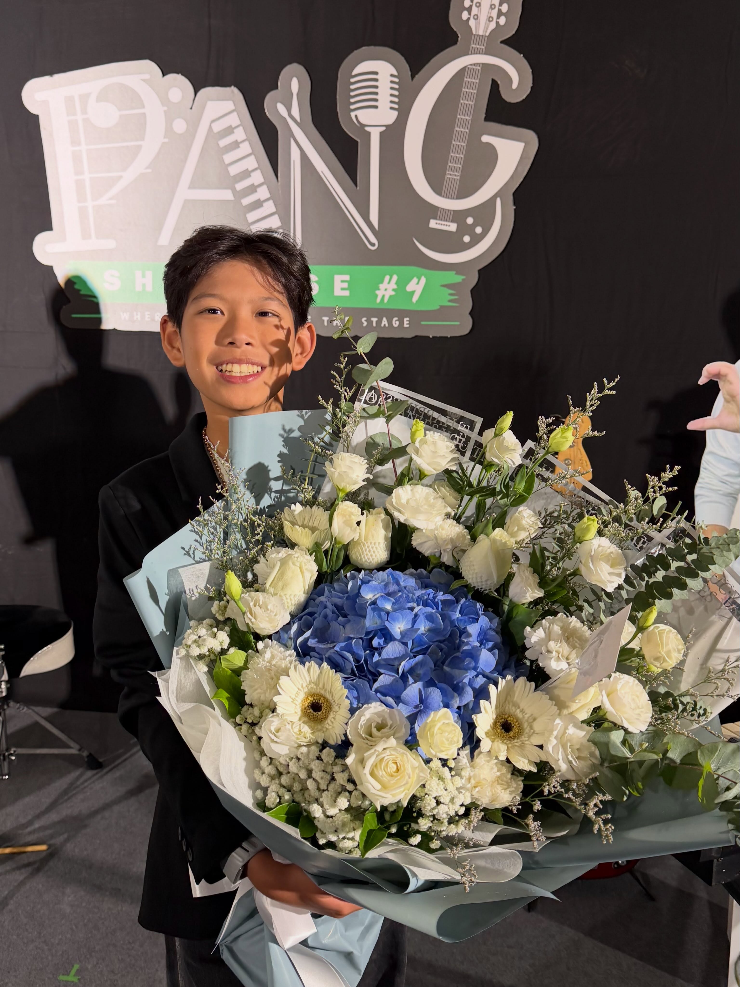 หนุ่ม - คงกะพัน แสงสุริยะ