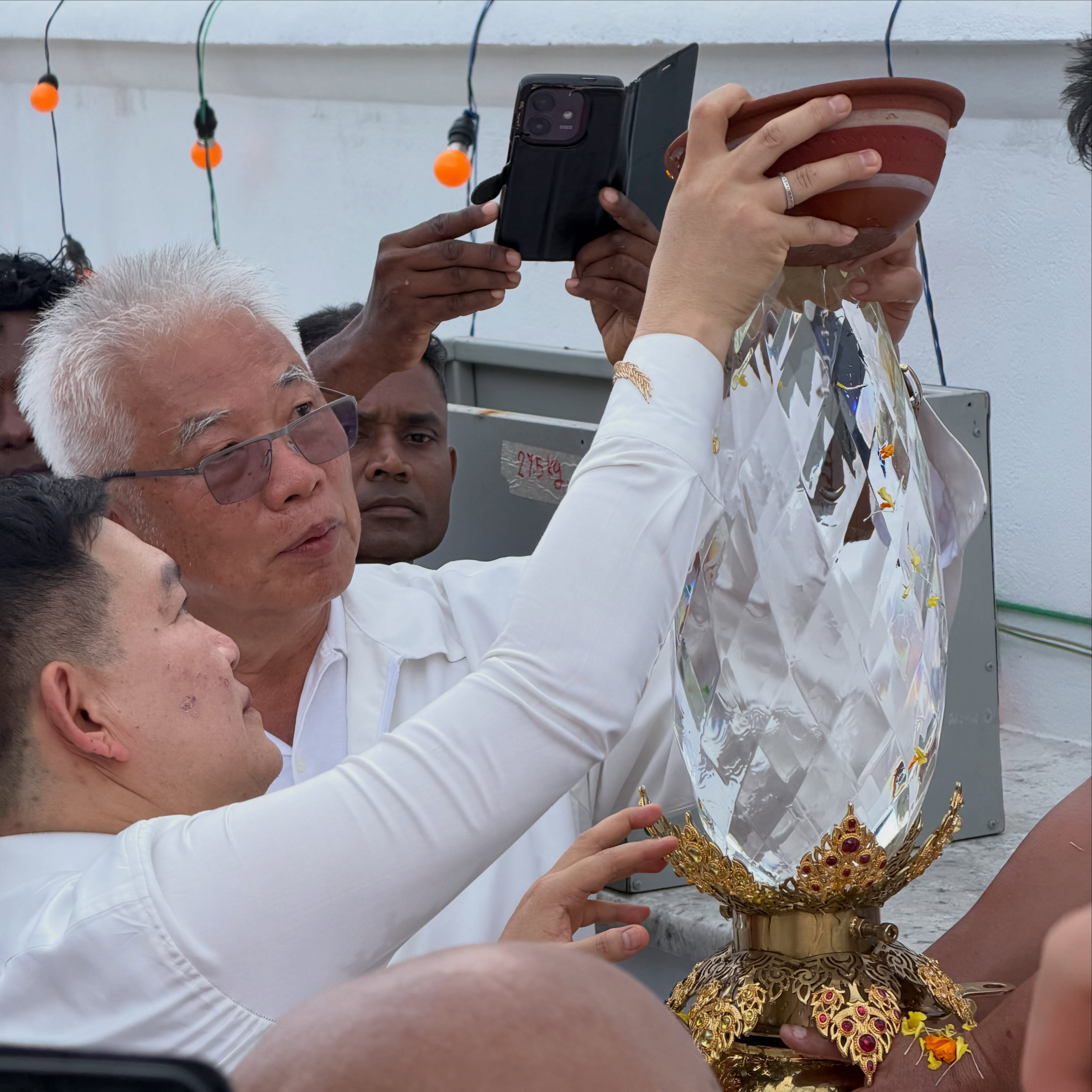 หนุ่ม - คงกะพัน แสงสุริยะ
