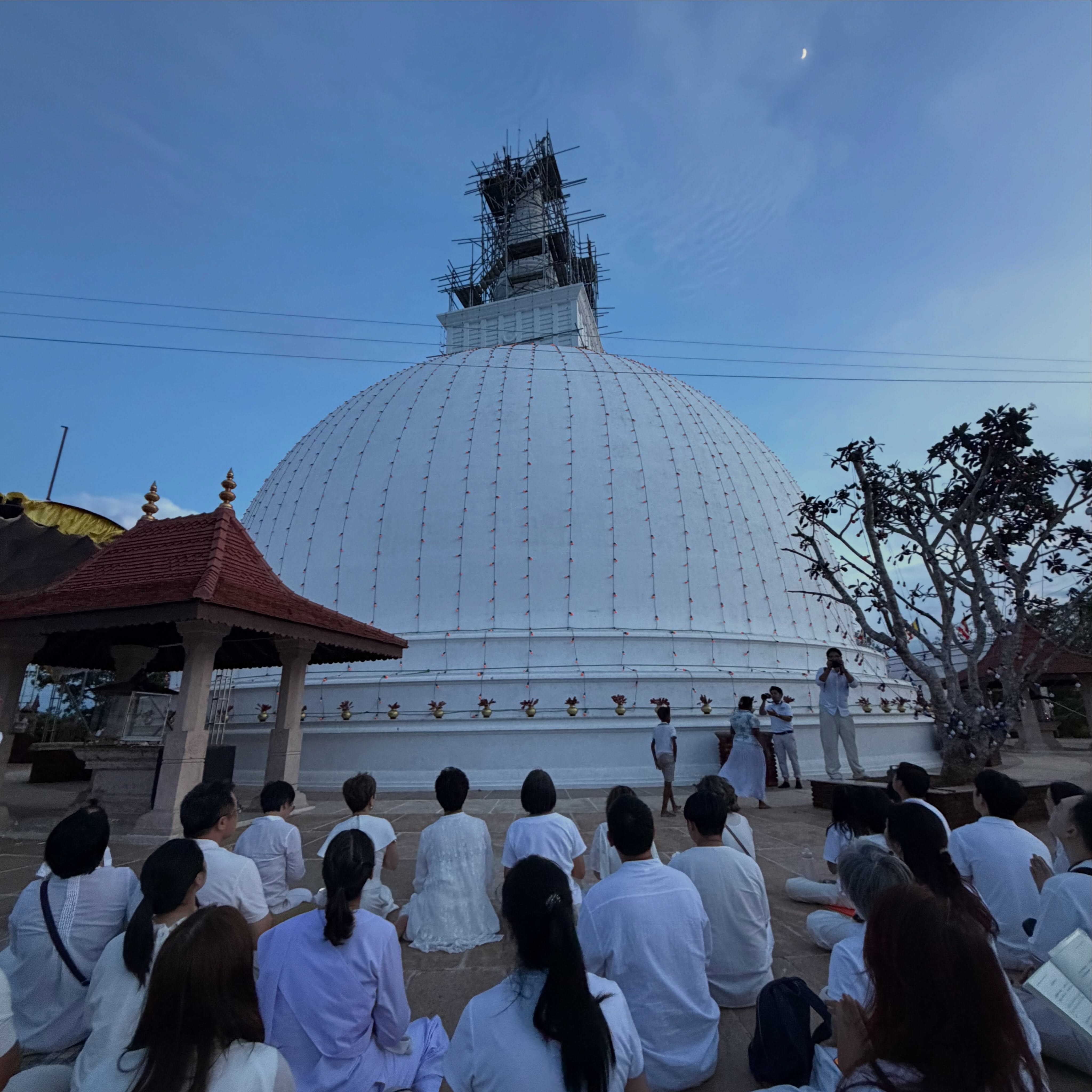 หนุ่ม - คงกะพัน แสงสุริยะ