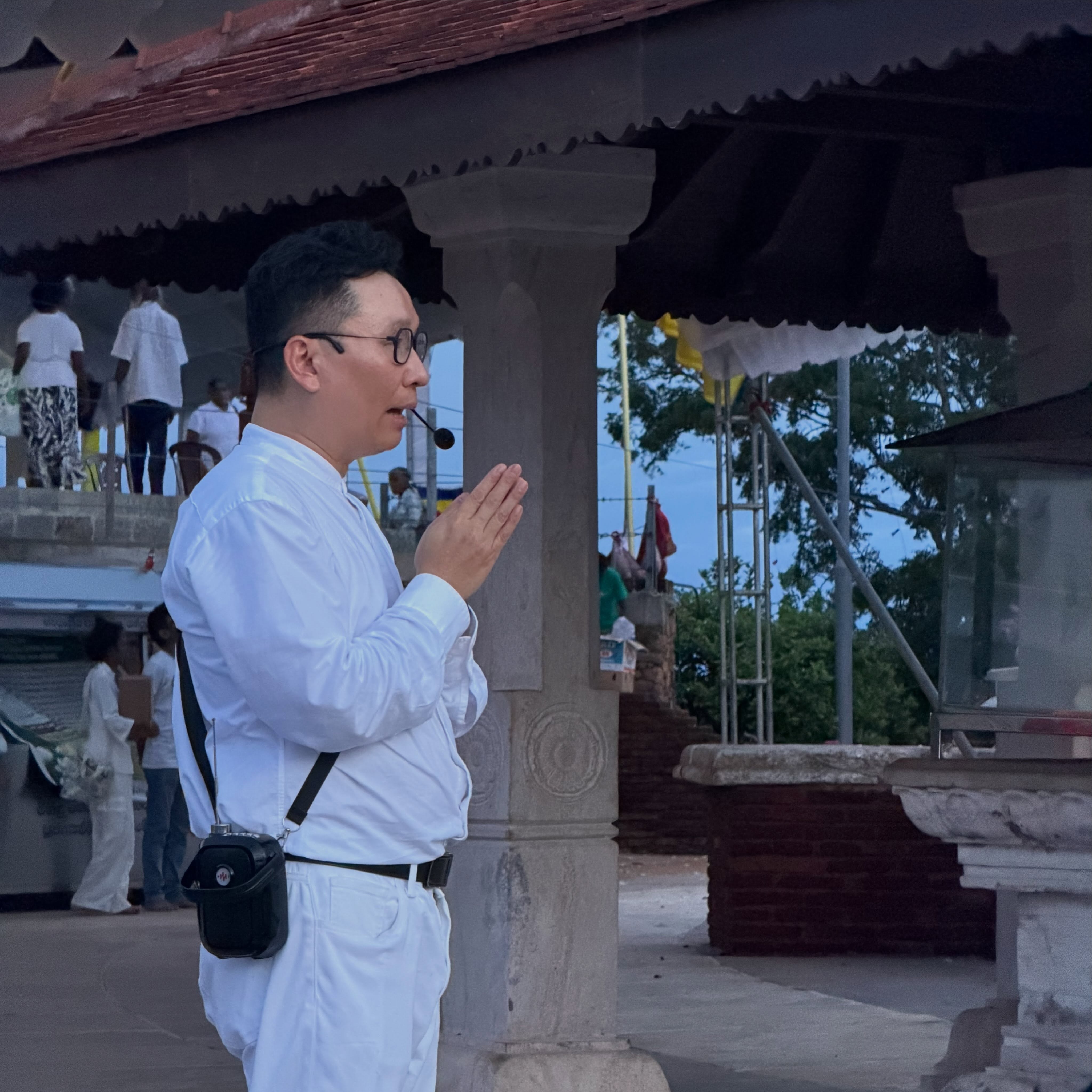 หนุ่ม - คงกะพัน แสงสุริยะ