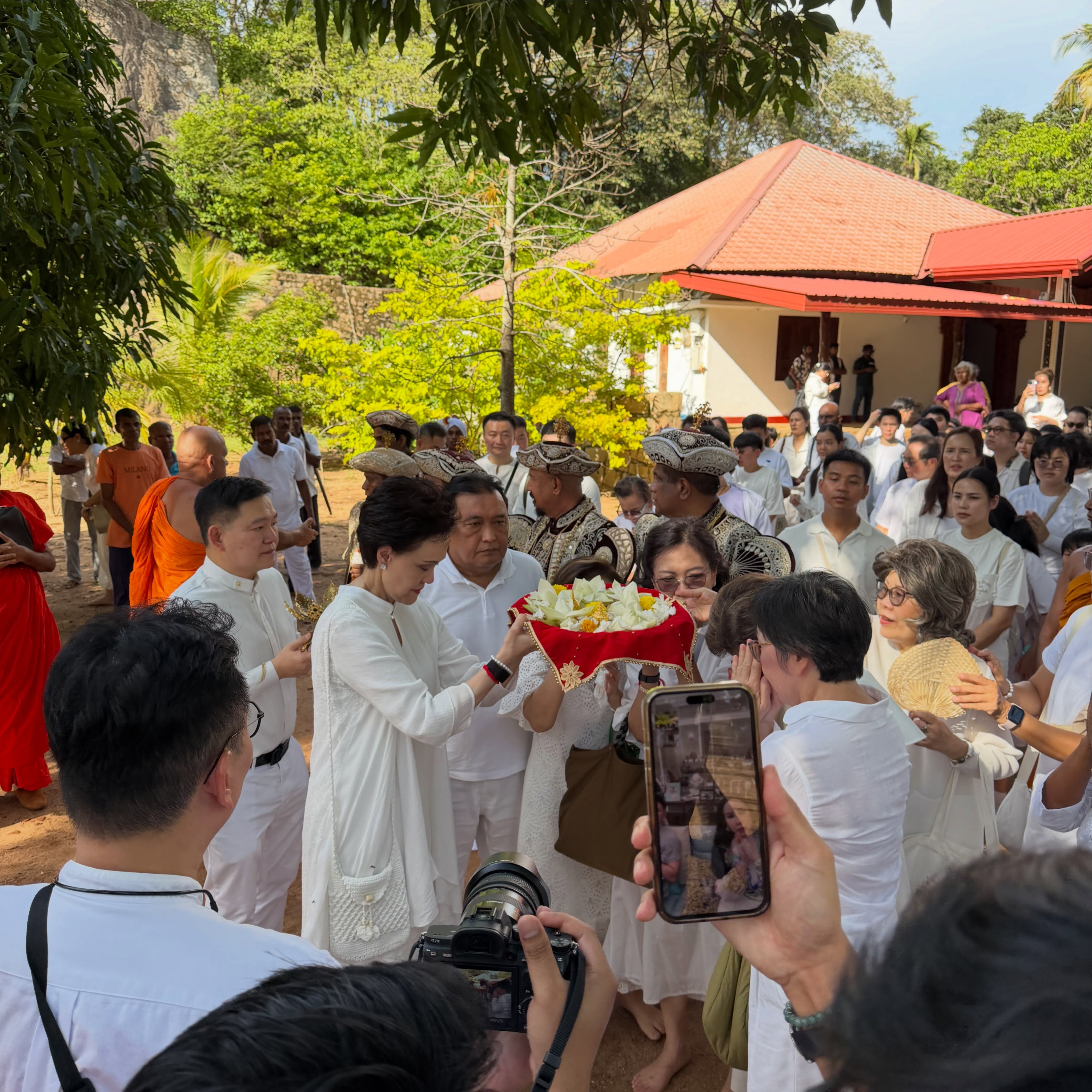 หนุ่ม - คงกะพัน แสงสุริยะ