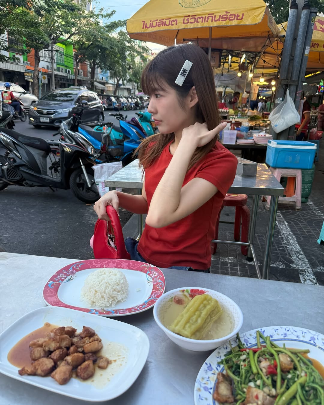 น้ำ - กัญญ์กุลณัช ปัญญากิตตินันท์