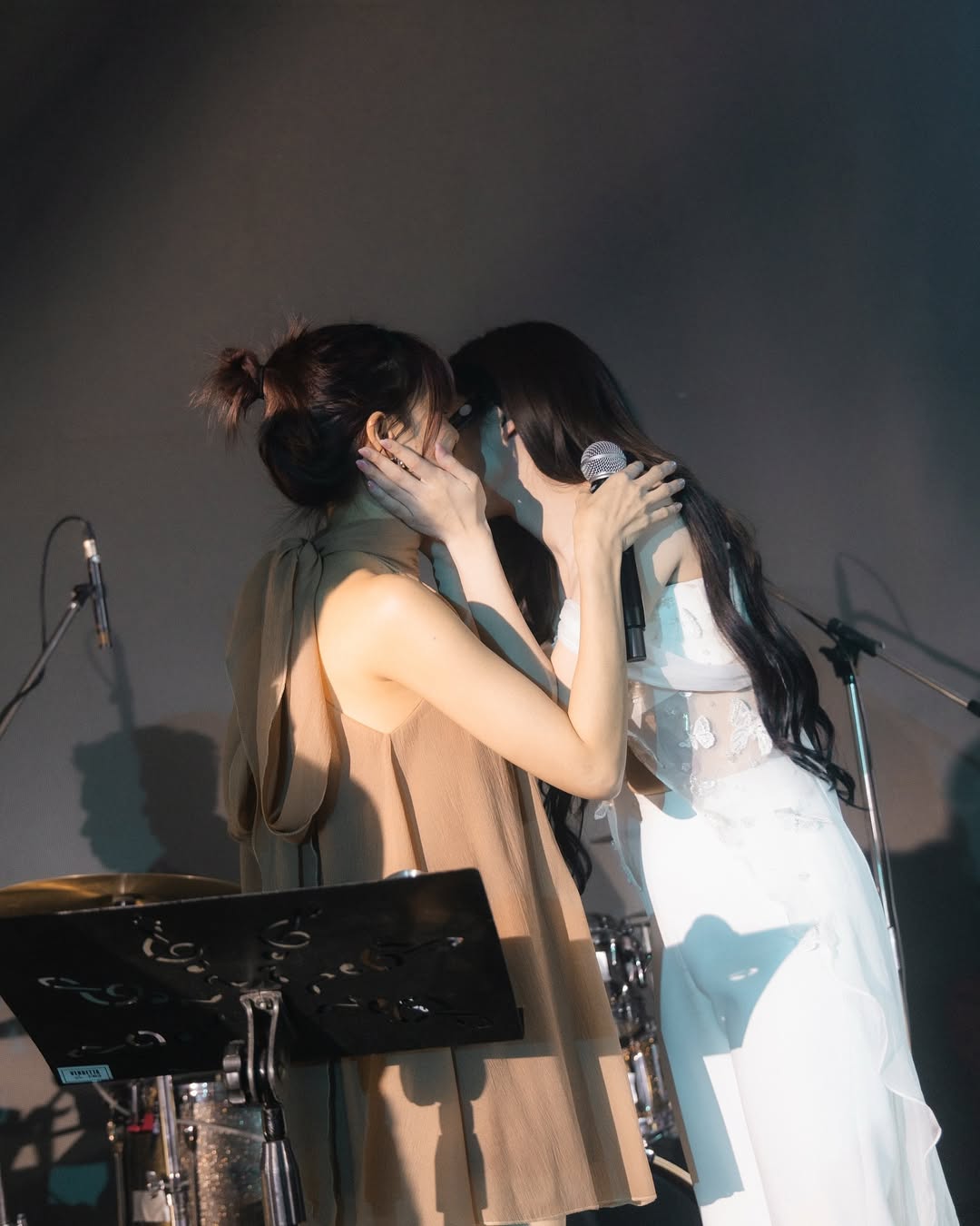น้ำ - กัญญ์กุลณัช ปัญญากิตตินันท์