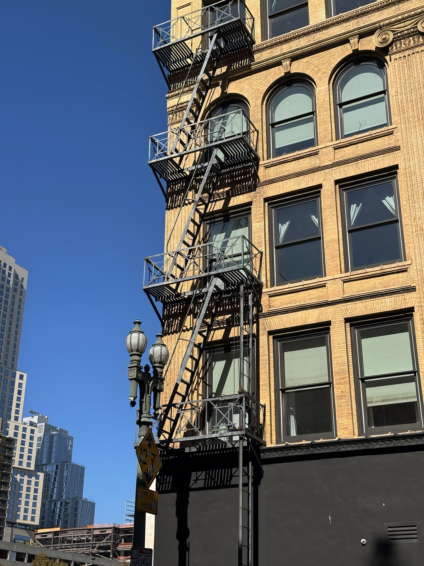 น้ำ - กัญญ์กุลณัช ปัญญากิตตินันท์