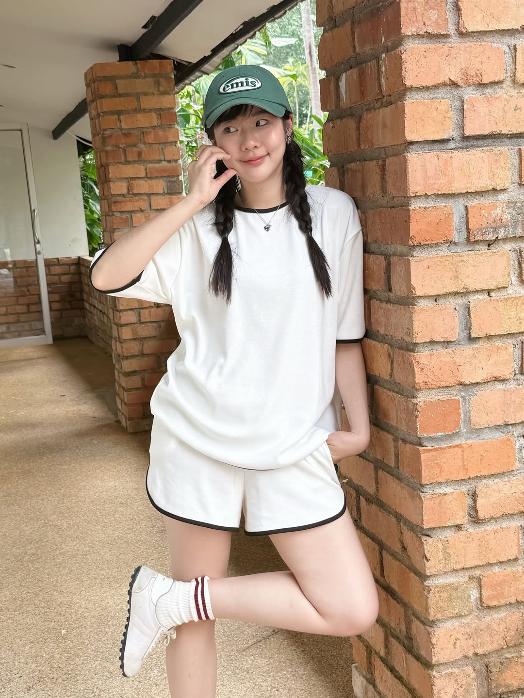 น้ำ - กัญญ์กุลณัช ปัญญากิตตินันท์