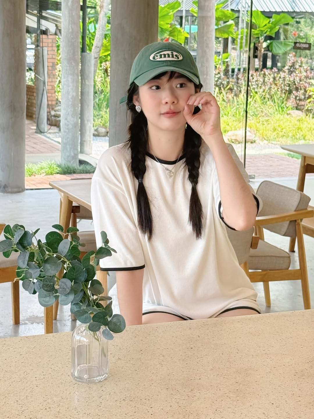น้ำ - กัญญ์กุลณัช ปัญญากิตตินันท์