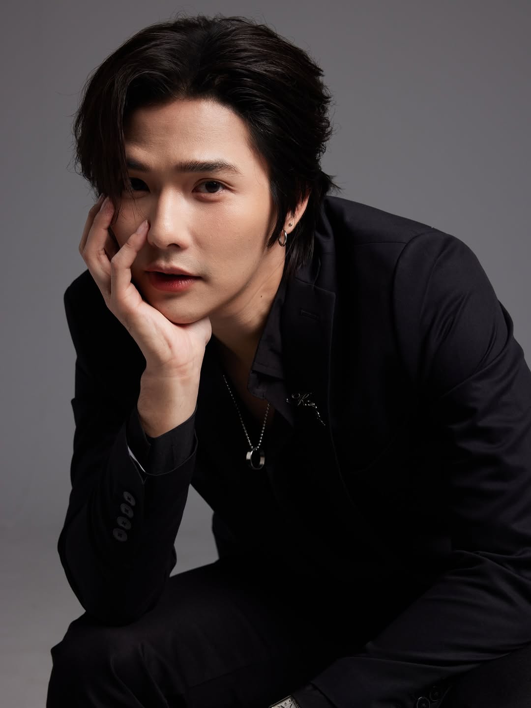 ลี - ฐานัฐพ์ โล่ห์คุณสมบัติ