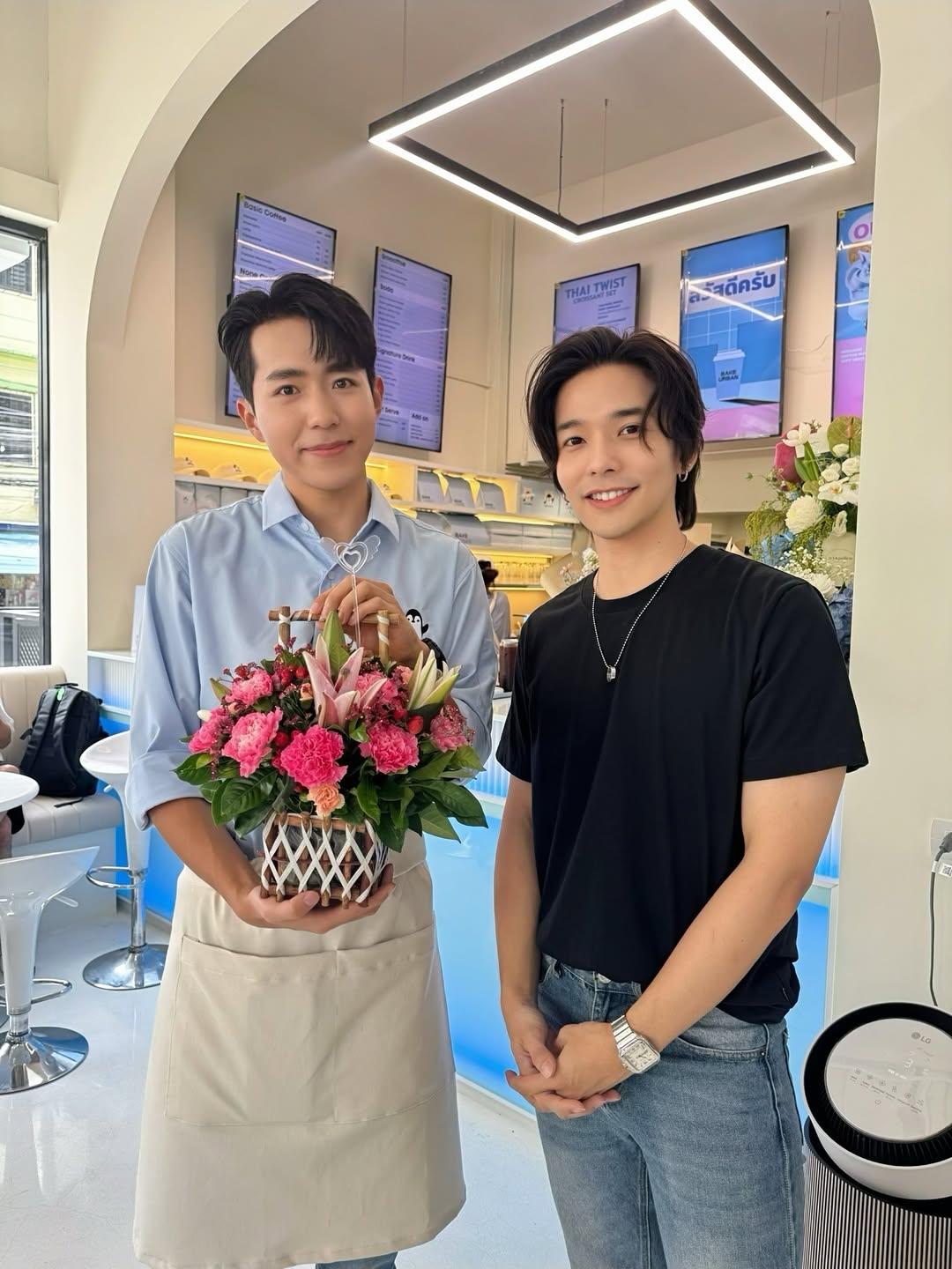 ลี - ฐานัฐพ์ โล่ห์คุณสมบัติ