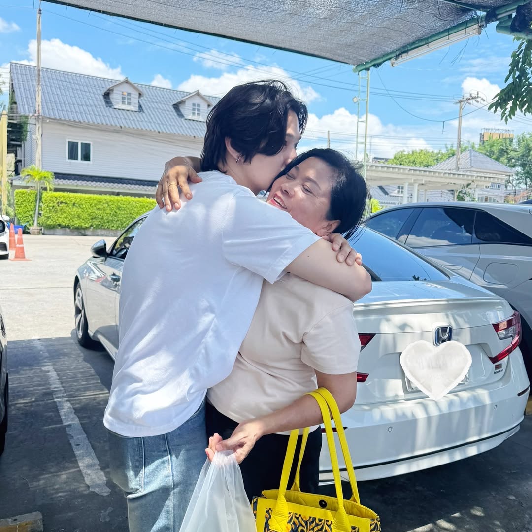ลี - ฐานัฐพ์ โล่ห์คุณสมบัติ