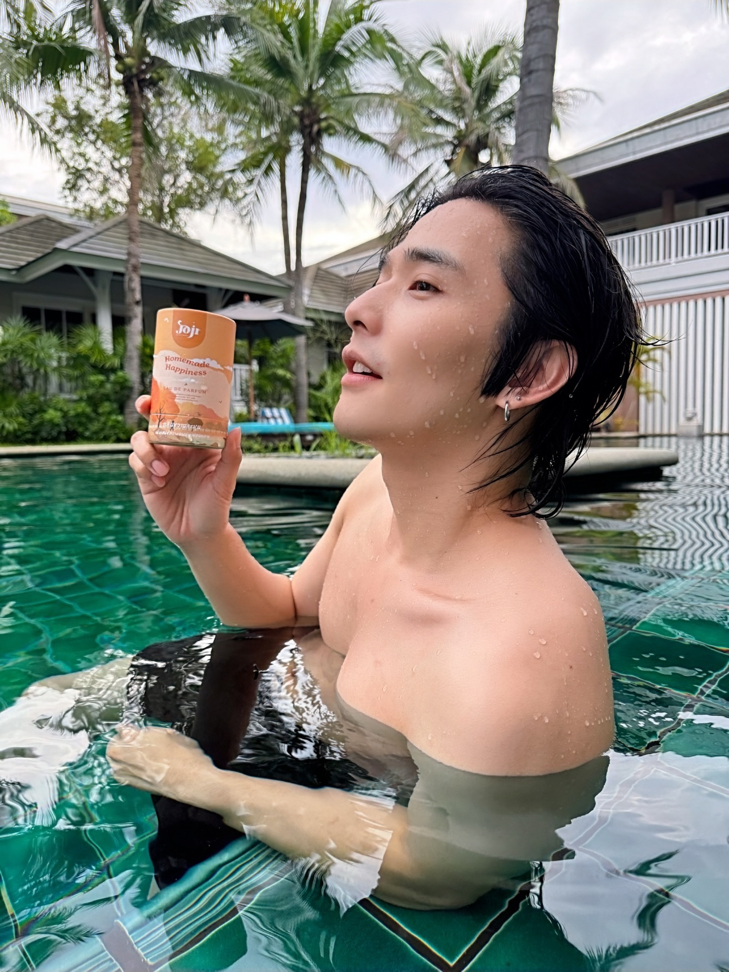 ลี - ฐานัฐพ์ โล่ห์คุณสมบัติ