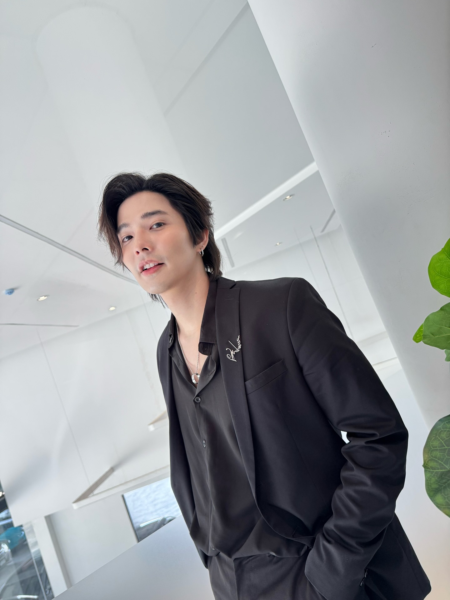 ลี - ฐานัฐพ์ โล่ห์คุณสมบัติ