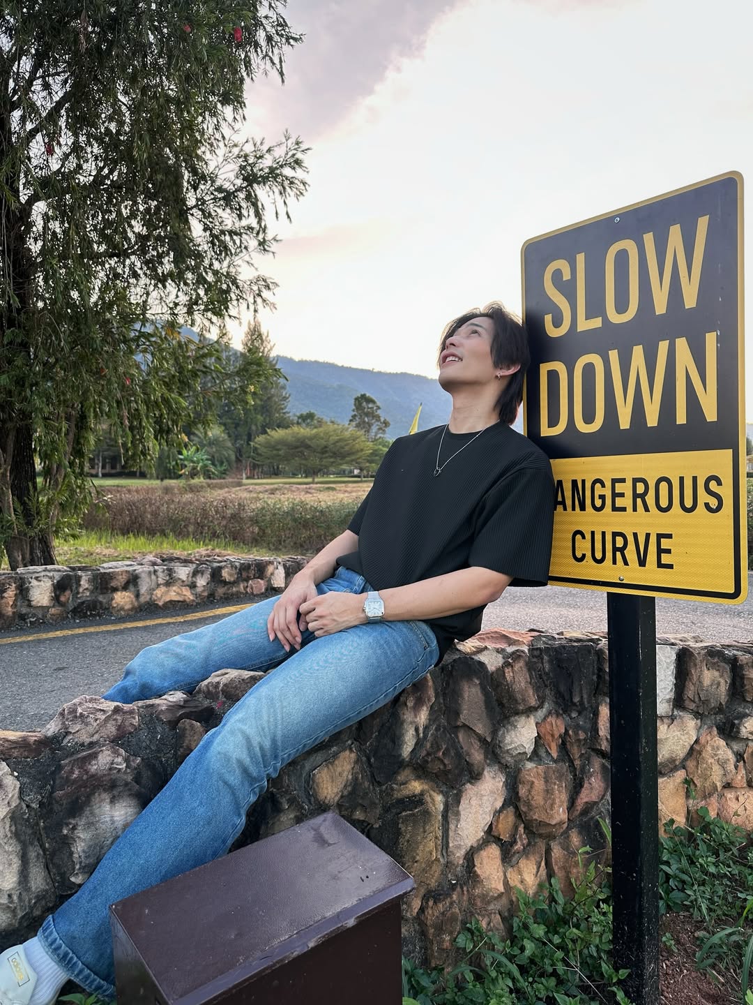 ลี - ฐานัฐพ์ โล่ห์คุณสมบัติ